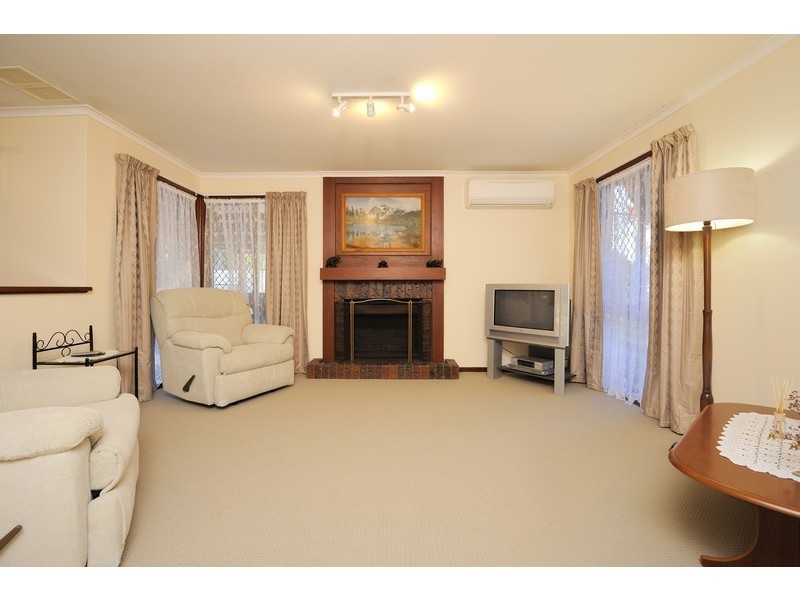 64 Lesley Avenue, Caboolture QLD 4510