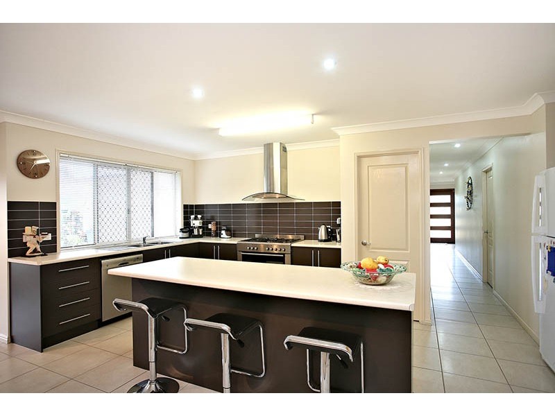 68 MacGinley Road, Upper Caboolture QLD 4510