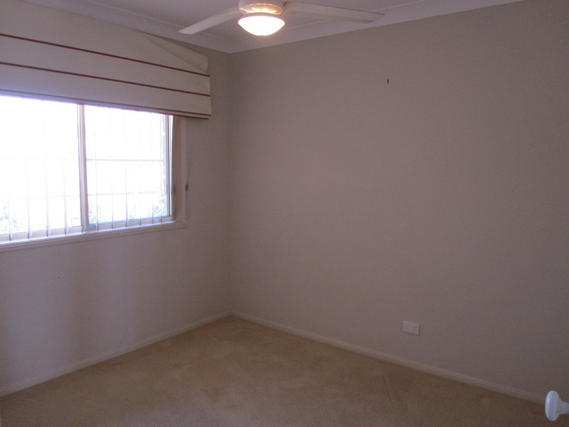 2/4 Jarad Street, Morayfield QLD 4506