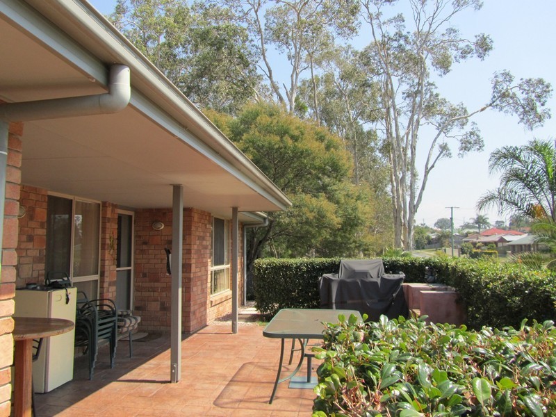 2/4 Jarad Street, Morayfield QLD 4506