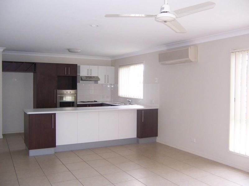 7-9 Riverbend Crescent, Morayfield QLD 4506