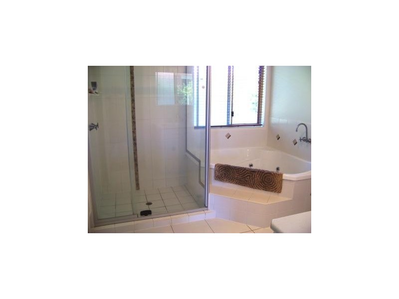 16 Bigita Place, Elimbah QLD 4516