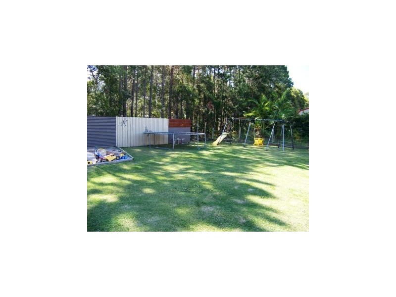 16 Bigita Place, Elimbah QLD 4516