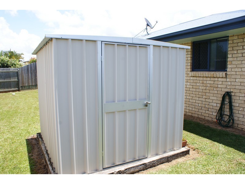 43 Fairway Court, Caboolture QLD 4510