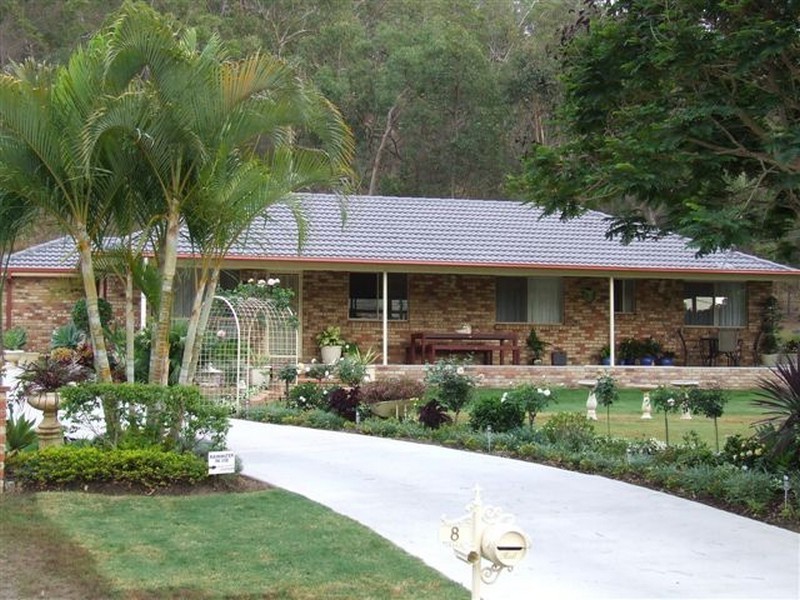 8 Duckwood Court, Elimbah QLD 4516