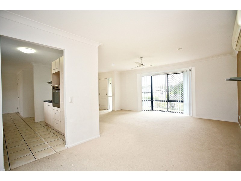 3 Christopher Place, Morayfield QLD 4506