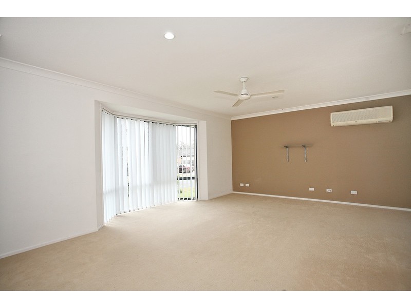 3 Christopher Place, Morayfield QLD 4506