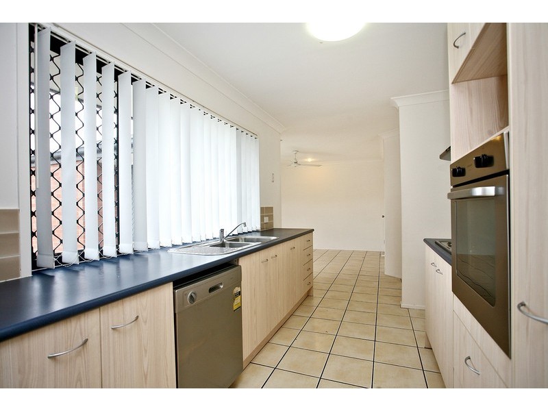 3 Christopher Place, Morayfield QLD 4506