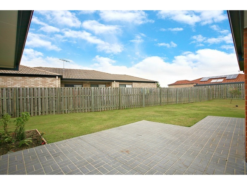 3 Christopher Place, Morayfield QLD 4506