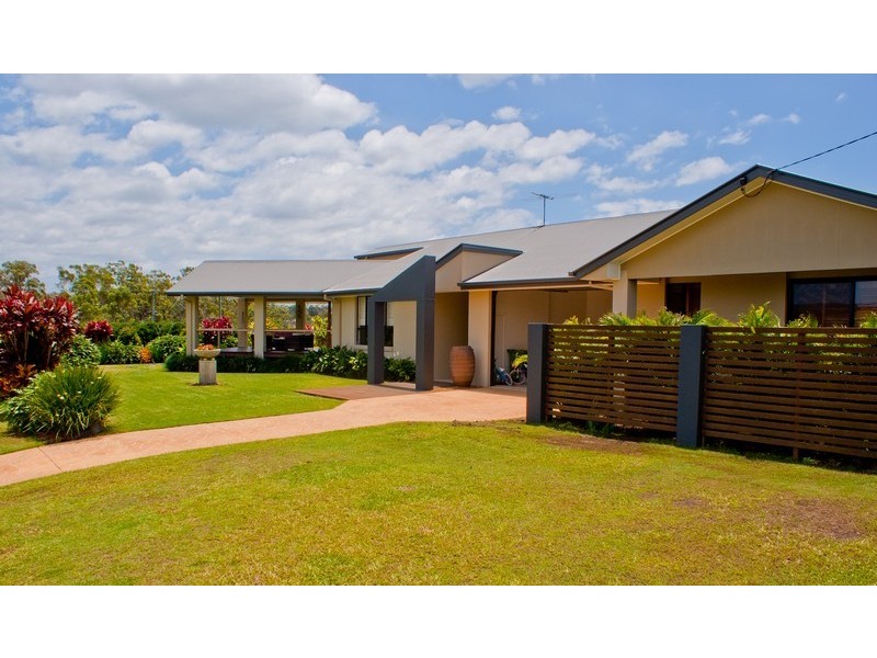 1 Martini Court, Morayfield QLD 4506