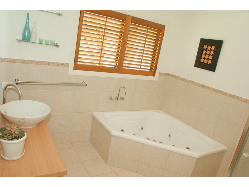 1 Martini Court, Morayfield QLD 4506