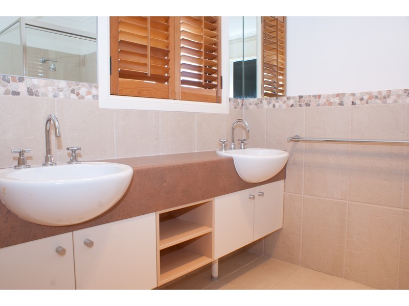 1 Martini Court, Morayfield QLD 4506