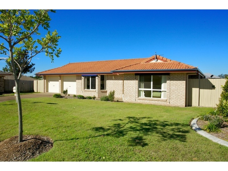 18 Amie Louise Place, Bellmere QLD 4510