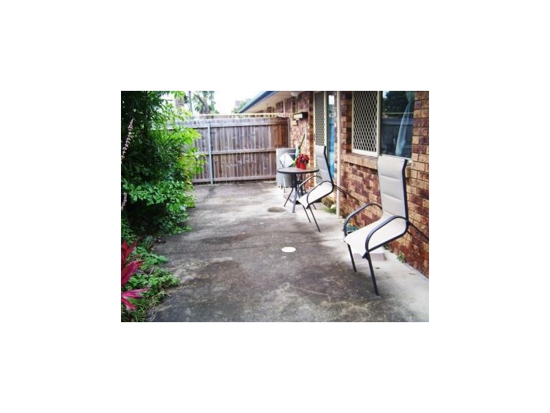 8 Grant Road, Morayfield QLD 4506