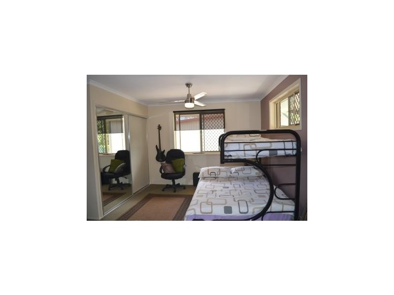 124 Hall Road, Elimbah QLD 4516