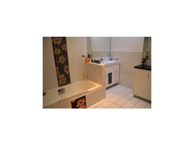 124 Hall Road, Elimbah QLD 4516