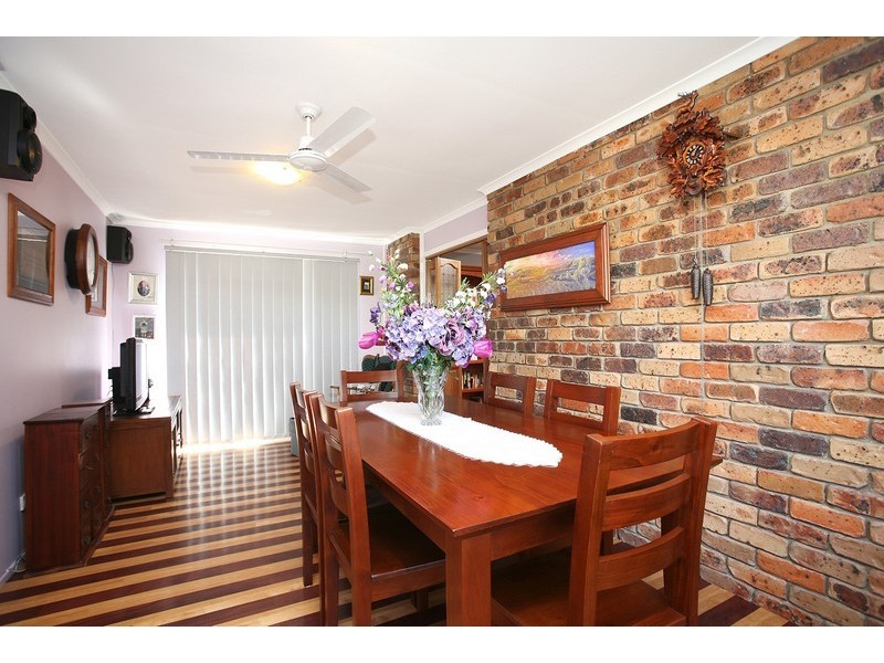 4 Alexander Crescent, Morayfield QLD 4506