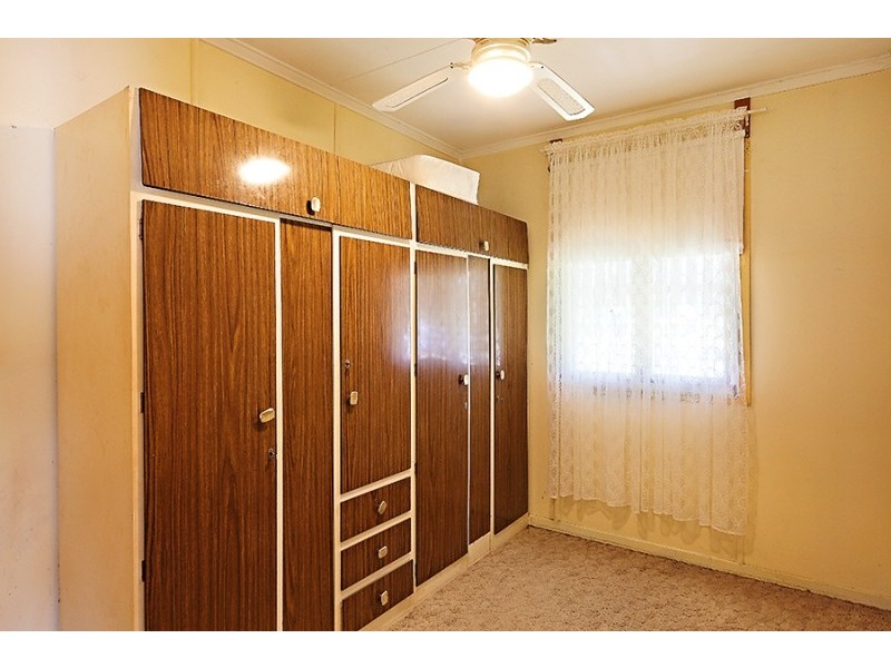 23 Mill Rd, Caboolture QLD 4510