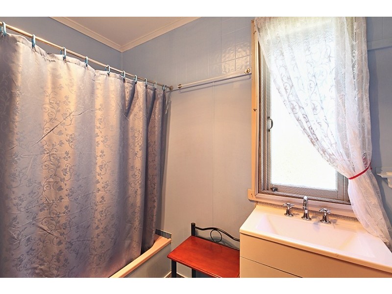 23 Mill Rd, Caboolture QLD 4510