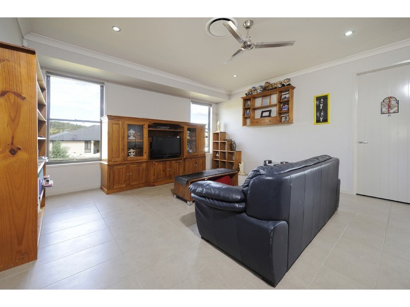 42 Three Ponds Place, Elimbah QLD 4516