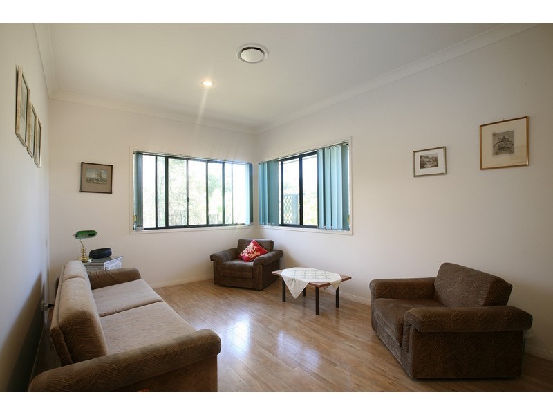 28-32 Three Ponds Place, Elimbah QLD 4516