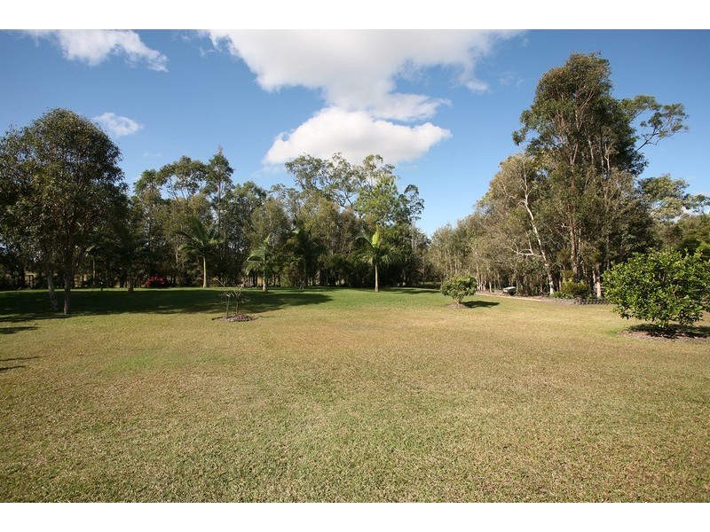 28-32 Three Ponds Place, Elimbah QLD 4516