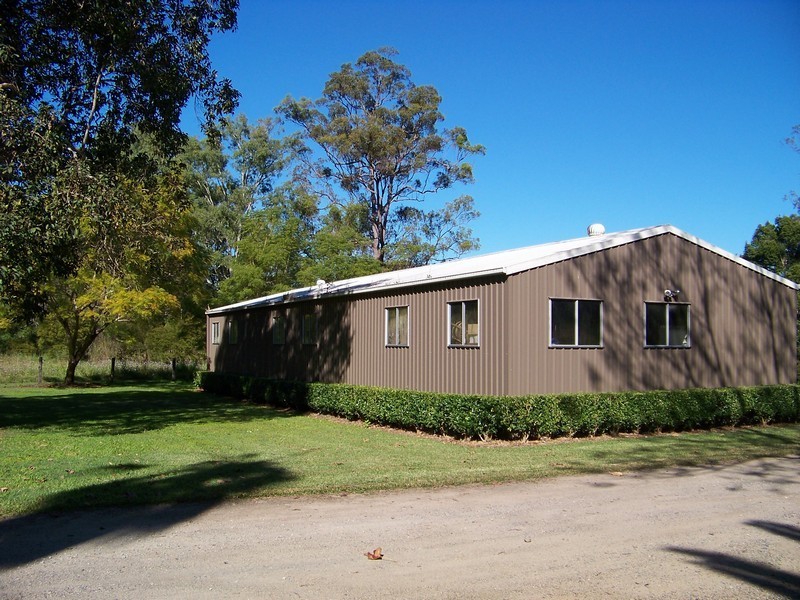 258 Old North Road, Wamuran QLD 4512