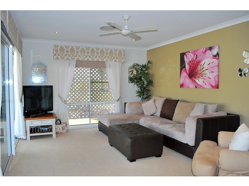 57-59 Three Ponds Place, Elimbah QLD 4516