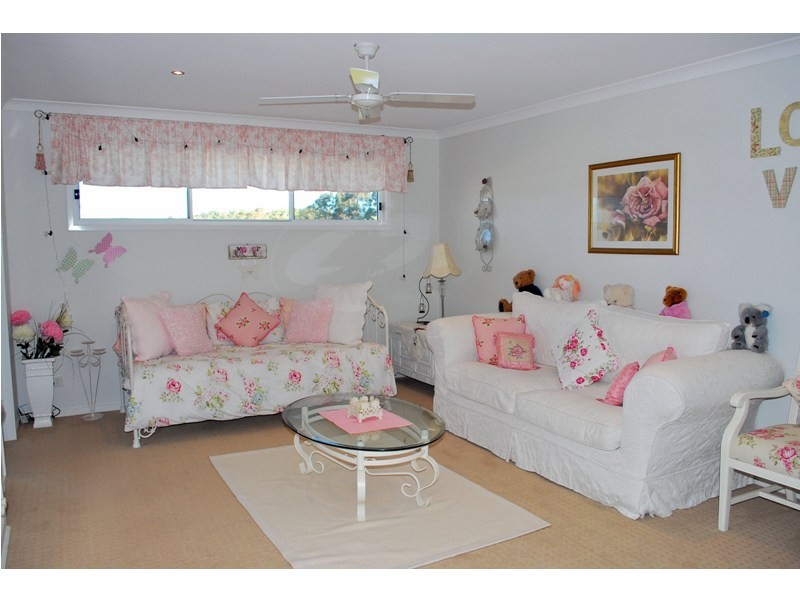 57-59 Three Ponds Place, Elimbah QLD 4516