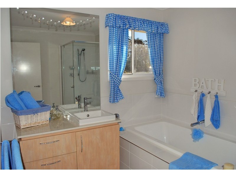 57-59 Three Ponds Place, Elimbah QLD 4516