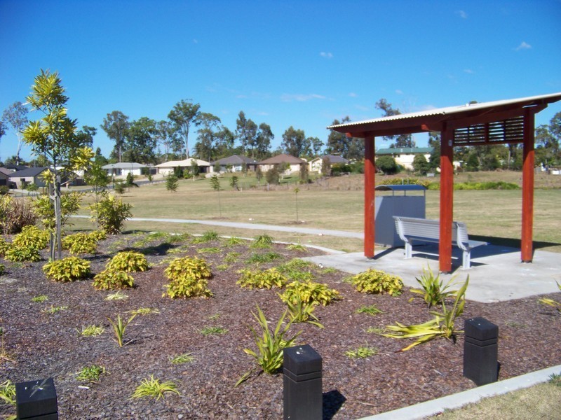 51 Peacherine, Bellmere QLD 4510