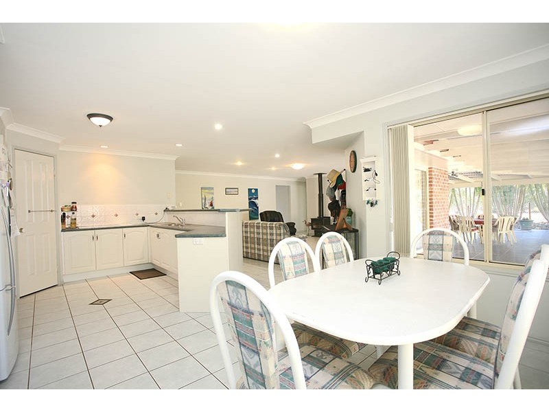 41-45 Kirrang Drive, Elimbah QLD 4516