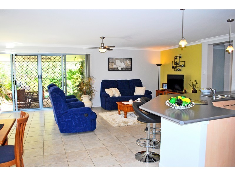 17 Maurice Avenue, Morayfield QLD 4506