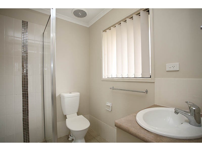 33 Riccardo Street, Caboolture QLD 4510