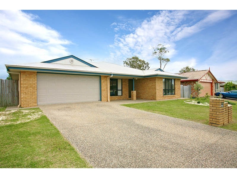 33 Riccardo Street, Caboolture QLD 4510