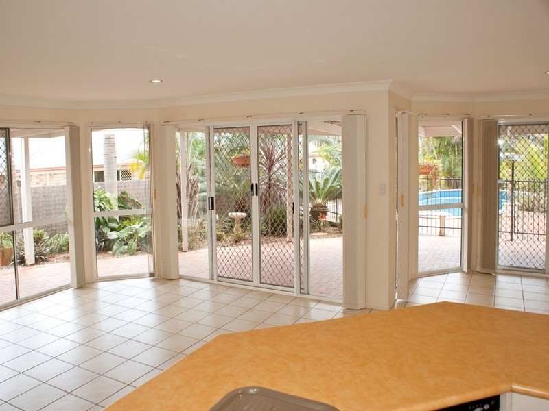 12 Keneally Court, Morayfield QLD 4506