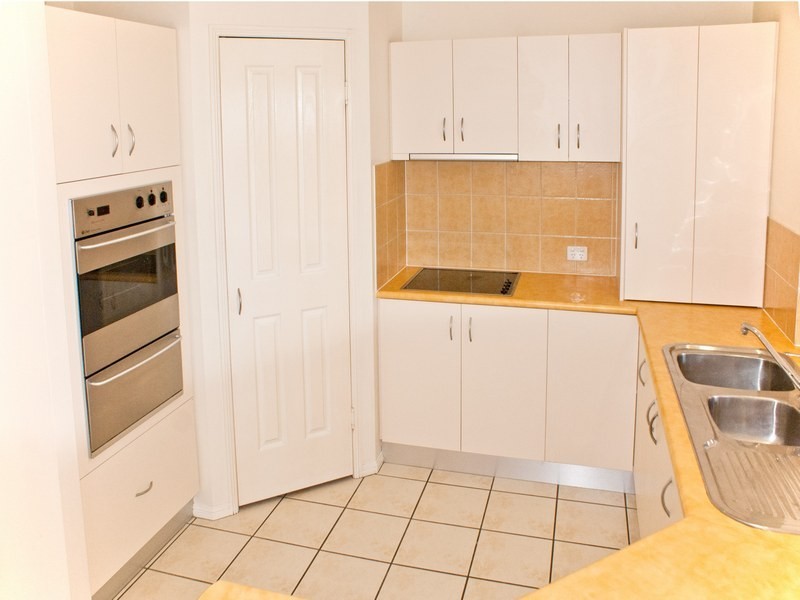 12 Keneally Court, Morayfield QLD 4506