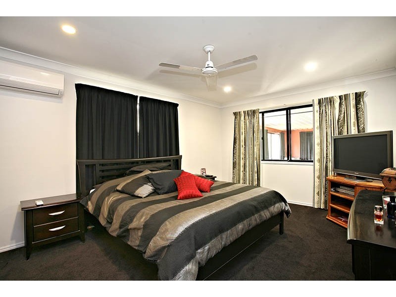 32 Melmor Court, Elimbah QLD 4516