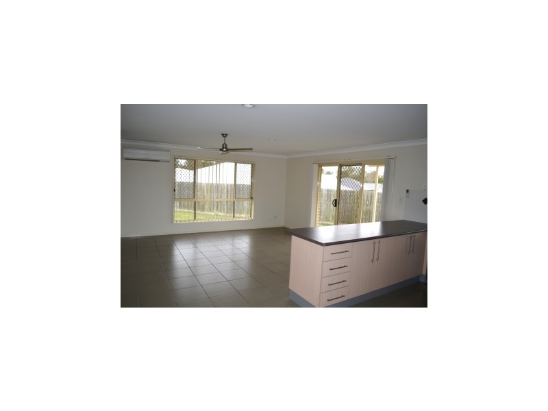 8 Bilberry Court, Upper Caboolture QLD 4510