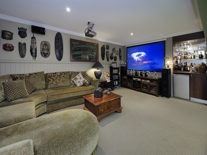 1 Kevin Grove, Caboolture South QLD 4510