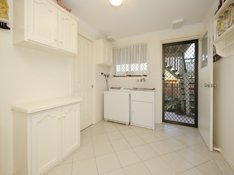 1 Kevin Grove, Caboolture South QLD 4510