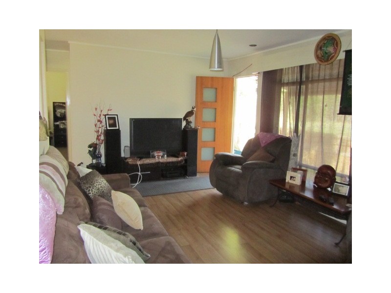 9 Firetail Court, Morayfield QLD 4506