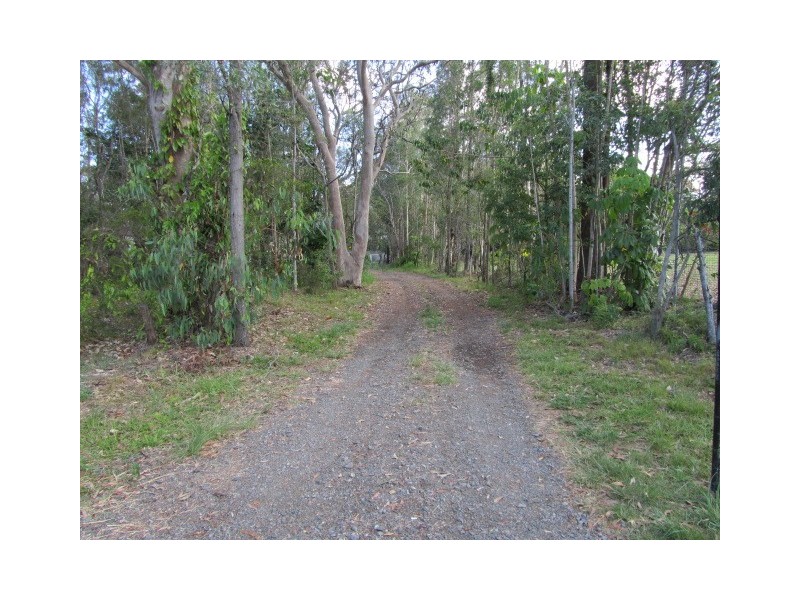 9 Firetail Court, Morayfield QLD 4506