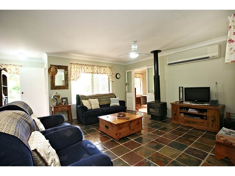 1 Guilford Court, Bellmere QLD 4510