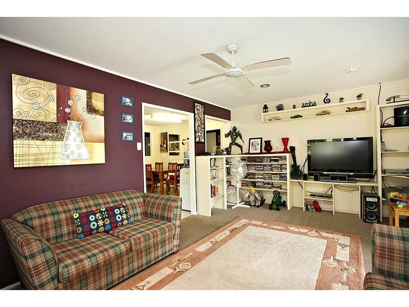 4 Wendy Crescent, Caboolture QLD 4510