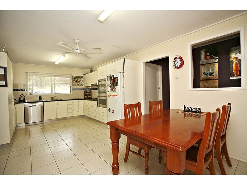 4 Wendy Crescent, Caboolture QLD 4510