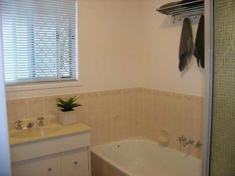 10 Ronald Court, Morayfield QLD 4506
