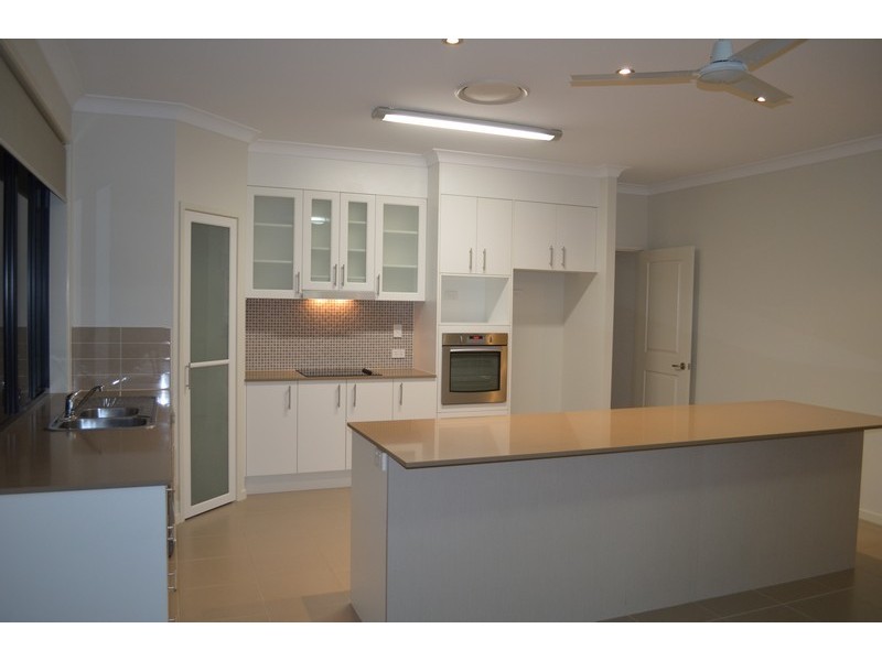 29 Dear Place, Bellmere QLD 4510