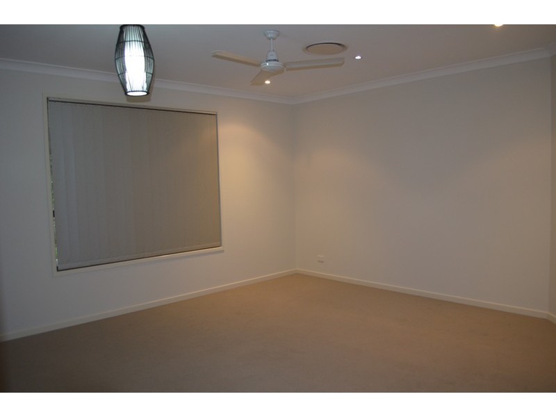 29 Dear Place, Bellmere QLD 4510