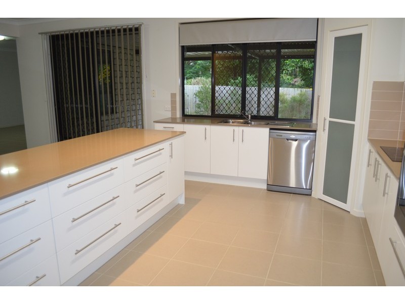 29 Dear Place, Bellmere QLD 4510